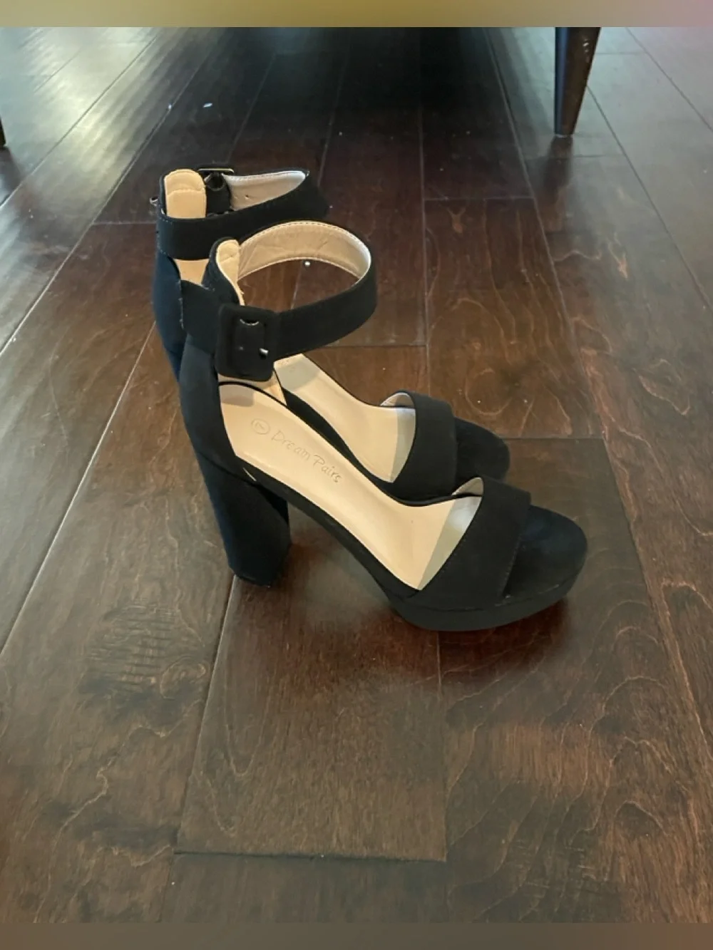 Dream Pairs Hi-Chunk Platform Pump Sandal Size 7 Black Nubuck Finish Baddie Edgy